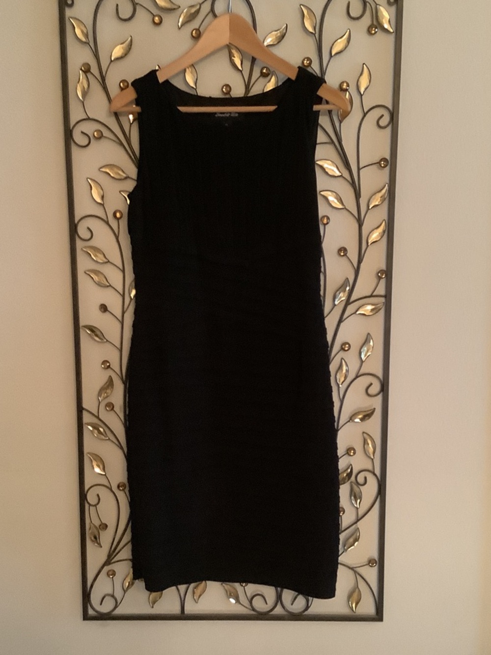 Little Black Dress Sleeveless Midi Sheath Dress/Hugs your figure beautifully